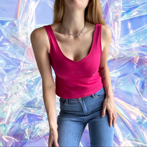 DANIEL CARON y2k pink cami, tagged L. Fits like a S. - Picture 2 of 8